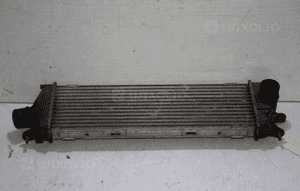 Chłodnica powietrza intercooler OPEL VIVARO I; RENAULT TRAFIC II 2.0 DCI  8200411160C 1