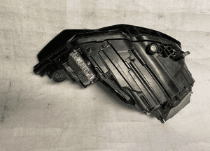 Audi A6 C8 full led lampa lewa 3