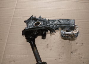 Lancia lybra fiat stilo punto 1.8 16V pompa oleju 60599940 2