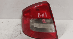 Lampa tyl tylna skoda octavia 2 lift sedan 1