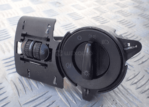 PRZEŁĄCZNIK ŚWIATEŁ VW 1C0941531 2