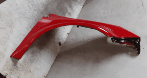 * OPEL ASTRA III H BŁOTNIK PRZÓD PRZEDNI PRAWY Y547 CZERWONY 2