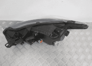 Lampa przednia przód prawa suzuki SX4 s-cross lift led 2016- 20