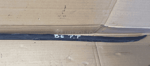 Listwa szyby czołowej prawy przód VW Passat B6 3C0854328A 3