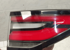 Land rover discovery v L462 lampa tył tylna prawa oryginał 9