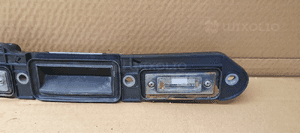 Blenda klapy bagażnika mikrostyk podświetlenie VW Golf V Plus 1T0827574C 3