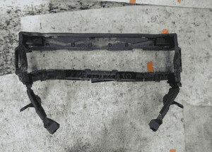 BMW X1 U11 NOWA  OBUDOWA OSŁONA DO KIEROWNICA POWIETRZA DOLNA 2