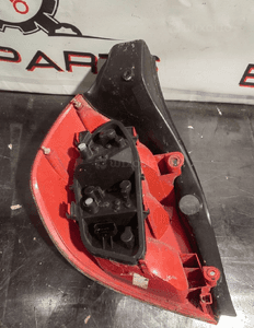 LAMPA PRAWY TYŁ RENAULT CLIO 3 III HB 06-09 4