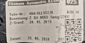 Audi A8 Uchwyt na kubki przetwornica 230V 4N4862532H 7