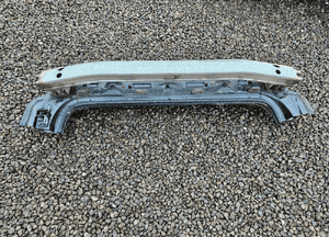 Toyota RAV4 06-12 tylny pas podłoga belka 2