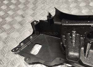 PORSCHE MACAN 95B OSŁONA PRAWA TYŁ 95B867768D 9