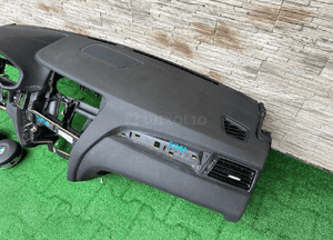 Deska konsola airbag poduszki bmw X3 F25 X4 F26 oryginalna bez hud 2