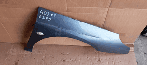 Błotnik prawy przód przedni prawy Peugeot 407 EZWD 2