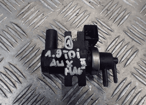 Zawór podciśnienia vw 1,9 tdi awx 8E0906628A radom 2