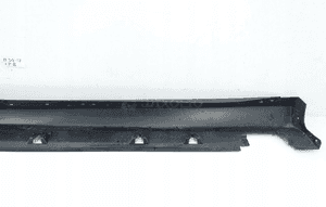 Nakładka listwa progowa prawa mercedes gl X166 A1666900640 7