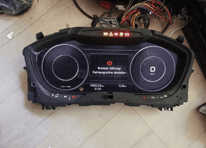 Licznik Audi TT 8S0920790F 4