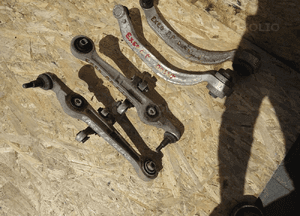 SEAT EXEO WAHACZ GORA DÓŁ LEWY PRAWY 1