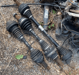 PORSCHE CAYENNE MK1 4,5 benzyna S Turbo PÓŁOŚ PÓŁOSIE PRZEGUB przednia