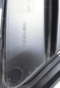 Kratka środkowa zderzaka przód honda crv lift 15- 16