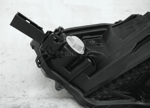 Toyota BZ4X full led lampa przednia prawa 8