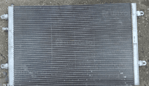 Audi A6 C6  3.0 V6 TFSI chłodnica powietrza kompresora intercooler wodny 4F0805594G 1
