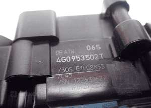 PRZELACZNIK ZESPOLONY AUDI A4 A5 Q5 4G0953502T 2