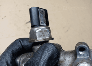 Listwa wtryskowa czujnik Audi Q5 3.0 TDI CTB 059130089BT 05A906051 3