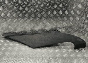 MERCEDES W221 POSZYCIE OSŁONA SŁUPKA LEWY TYŁ ALCANTARA A2216904525 2