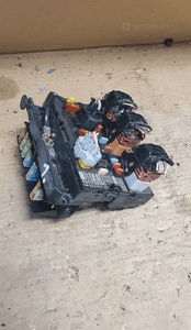 Moduł skrzynka bezpieczników BSM L11 PEUGEOT CITROEN 9661708280 3