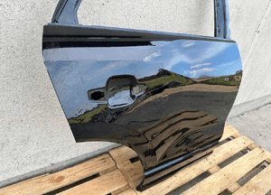 Drzwi tyl tylne prawe audi Q2 81A 2017- ladne wlkp 2