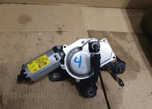 SILNICZEK WYCIERACZKI TYŁ AUDI nr 4F9955711B 1