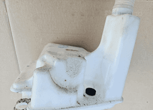 BMW E46 Compact zbiornik płynu do spryskiwaczy zbiorniczek 2