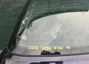 Klapa Pokrywa Bagażnika Szyba Granatowa LZ5L Audi A4 B5 Kombi Avant 2