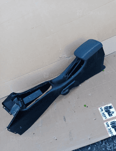 Tunel środkowy podłokietnik Nissan Almera Lift 3
