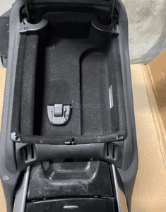 mercedes r 251 podłokietnik skóra tunel Cup holder  schowek dekor 18