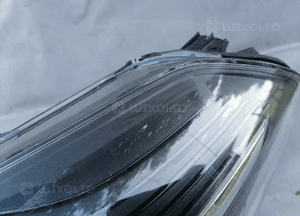 Lampa lewa lewy przód Toyota Yaris 3 III 5