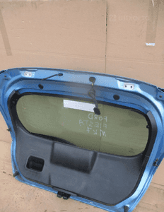 Klapa tylna tył bagażnika ford fiesta MK7 3D 5D 2