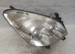 Lampa przednia prawa przód prawo toyota verso corolla 4