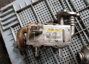 chłodnica spalin yaris 2 1.4 d4d 2560133060b