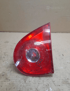 lampa prawa prawy tył w klapę golf 5 1