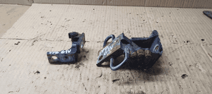 Zawias zawiasy drzwi prawy przód para VW Golf IV 4 4B0831412B 2