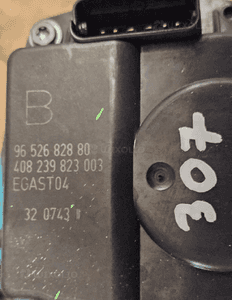 Peugeot 307 407 Citroen C4 C5 1.8 2.0 16V przepustnica  9648053780 9652682880 4