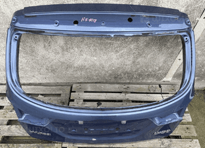 Klapa bagaznika tyl tylna hyundai IX20 IX-20 ladna 2