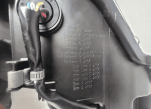 Toyota Highlander 2018 Lampa przednia L - 4413 10