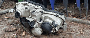 Przod przednia lampa lewa mercedes W203 c-klasa 4
