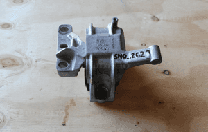 Poduszka silnika vw tiguan lift 5N0199262J 2013 1