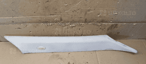 Osłona poszycie słupka prawy przód Range Rover Vogue L322 8268848 4