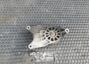 Lapa 8E0399115AK Podpora Mocowanie Wspornik Poduszka Skrzyni 6 Biegow Quattro 4x4 2.0 TDI Audi A4 B 1