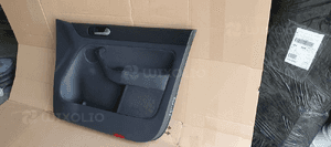 Boczek tapicerka prawy przód przednia prawa VW Golf V Plus 3