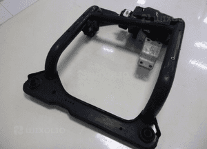 Podpora belka srzyni biegów range rover vogue L322 7